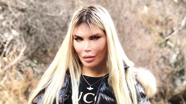 Rodrigo Alves ist jetzt eine Frau.