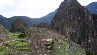 Die Ruinenstadt Machu Picchu in Peru im November 2005. Foto: Christian Ender +++(c) dpa - Report+++
