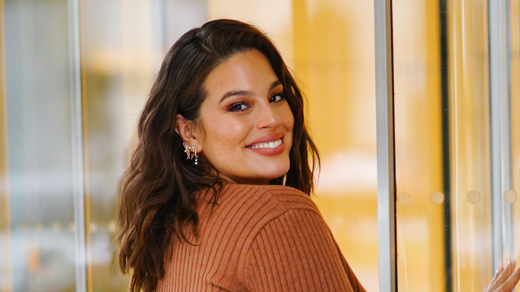 Ashley Graham out and about in a shapely dress in New YorkPictured: Ashley GrahamRef: SPL5130026 181119 NON-EXCLUSIVEPicture by: Jackson Lee / SplashNews.comSplash News and PicturesLos Angeles: 310-821-2666New York: 212-619-2666London: +44 (0)20 7644