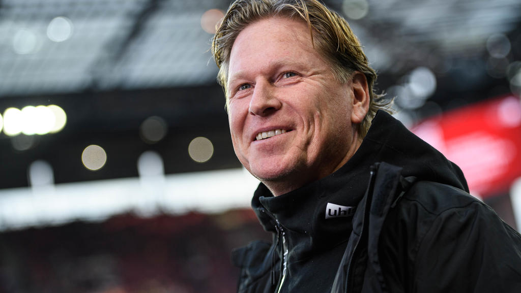COLOGNE, GERMANY - JANUARY 18: Headcoach Marcus Gisdol of Cologne prior the Bundesliga match between 1. FC Koeln and VfL Wolfsburg at RheinEnergieStadion on January 18, 2020 in Cologne, Germany. (Photo by Jörg Schüler/Bongarts/Getty Images)
