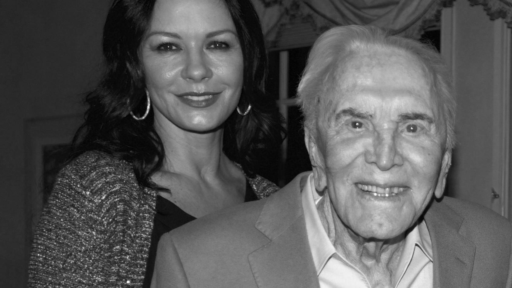 catherine zeta jones ruhrende abschiedsworte nach tod von legende kirk douglas