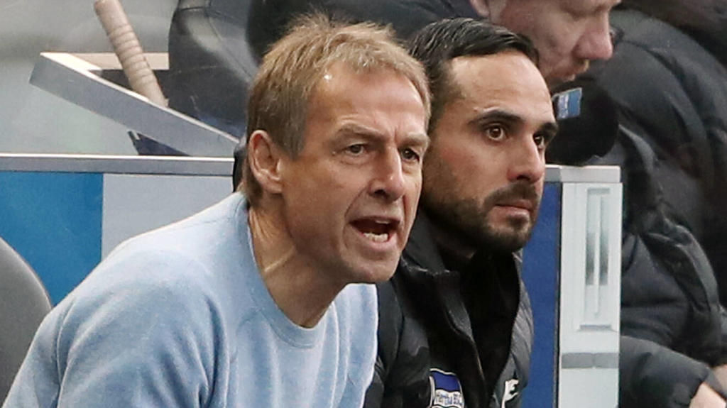 Trainer Jürgen Klinsmann , Co Trainer Alexander Nouri / / Fußball Fussball / DFL Bundesliga Herren / Saison 2019/2020 / 08.02.2020 / Hertha BSC Berlin vs. 1.FSV Mainz 05 / DFL regulations prohibit any use of photographs as image sequences and/or quas