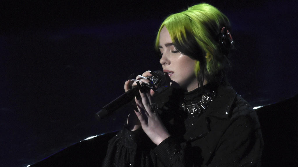 Oscars: Billie Eilish singt "Yesterday"