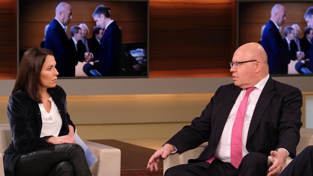 Anne Will und Talkgast Peter Altmaier