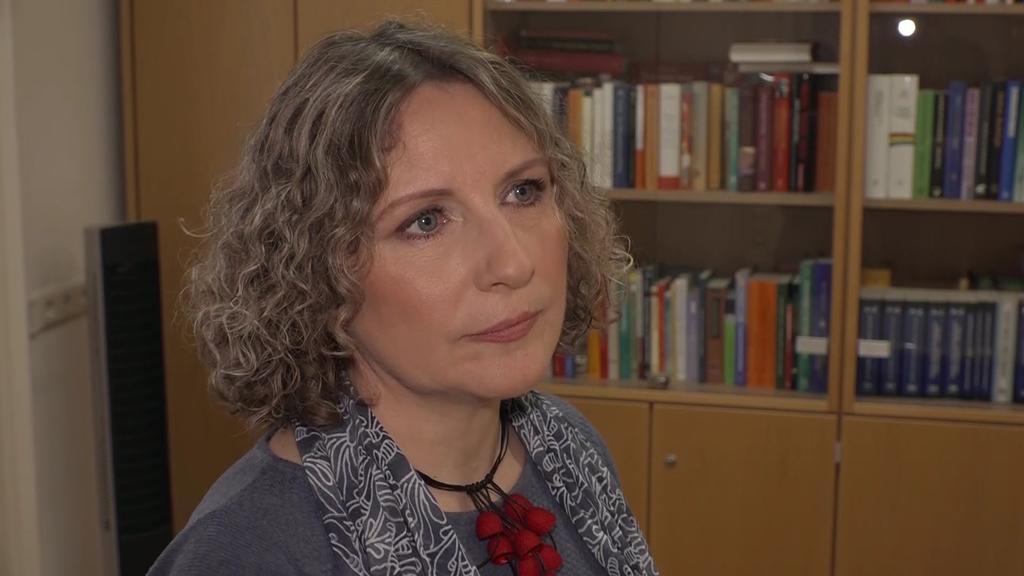 Ulrike Schiesser, Psychogin und Psychotherapeutin in der Bundestelle für Sektenfragen