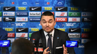 Hertha Berlin president Werner Gegenbauer and Lars Windhorst attend a news conference after Juergen Klinsmann resigned from his job as coach in Berlin, Germany, February 13, 2020.  REUTERS/Annegret Hilse