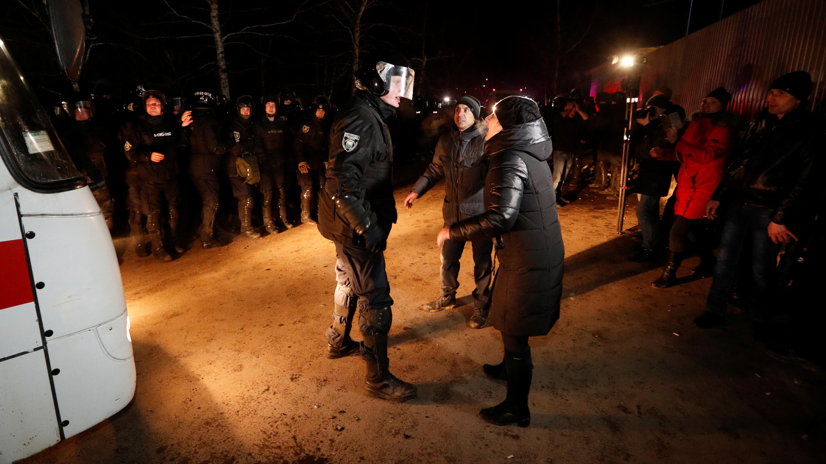 Gewaltsame Demonstrationen in der Ukraine gegen China-Rückkehrer