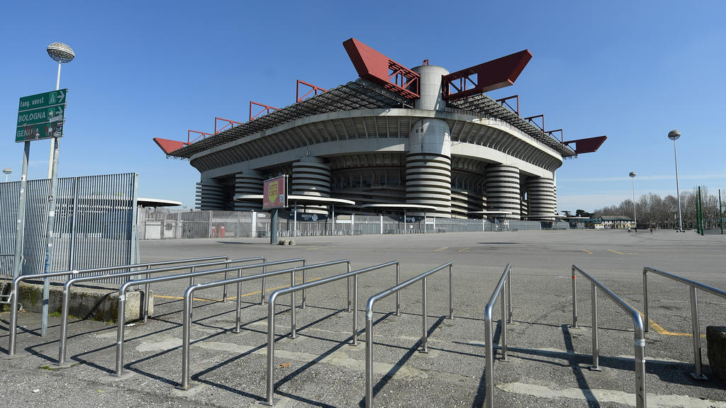 Soccer Football - Serie A - AC Milan v Genoa - San Siro, Milan, Italy - March 8, 2020  General view outside the stadium before the match is played behind closed doors to spectators as the number of coronavirus cases grow around the world  REUTERS/Dan