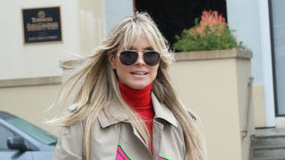 Heidi Klum all smiles on a wet, windy day at America's Got TalentPictured: Ref: SPL5155650 100320 NON-EXCLUSIVEPicture by: PhamousFotos / SplashNews.comSplash News and PicturesLos Angeles: 310-821-2666New York: 212-619-2666London: +44 (0)20 7644 7656Berlin: +49 175 3764 166photodesk@splashnews.comWorld Rights, 