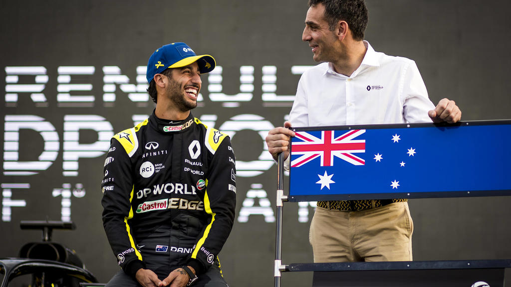 2020 Australian GP MARCH 11: Daniel Ricciardo, Renault F1 with Cyril Abiteboul, Managing Director, Renault F1 Team during the Australian GP on March 11, 2020. Photo by Sam Bloxham / LAT Images Images W6I4913