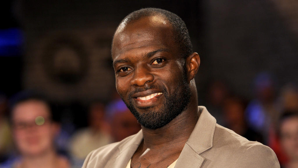 Fußballer Hans Sarpei zeigte im Jahr 2015 bei „Let's Dance“, dass er auch ohne Ball keine linken Füße hat.
