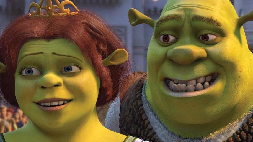 Princess Fiona (CAMERON DIAZ) nervously introduces her new husband Shrek (MIKE MYERS) to her parents, King Harold (JOHN CLEESE) and Queen Lillian (JULIE ANDREWS), the rulers of Far Far Away, in DreamWorks Pictures? computer-animated comedy SHREK 2.