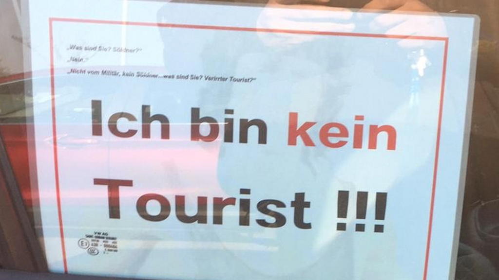 Schild in einem Auto auf Usedom