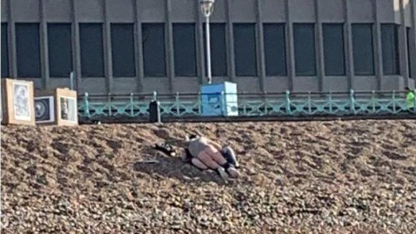 Britisches Pärchen Beim Sex Am Strand Erwischt
