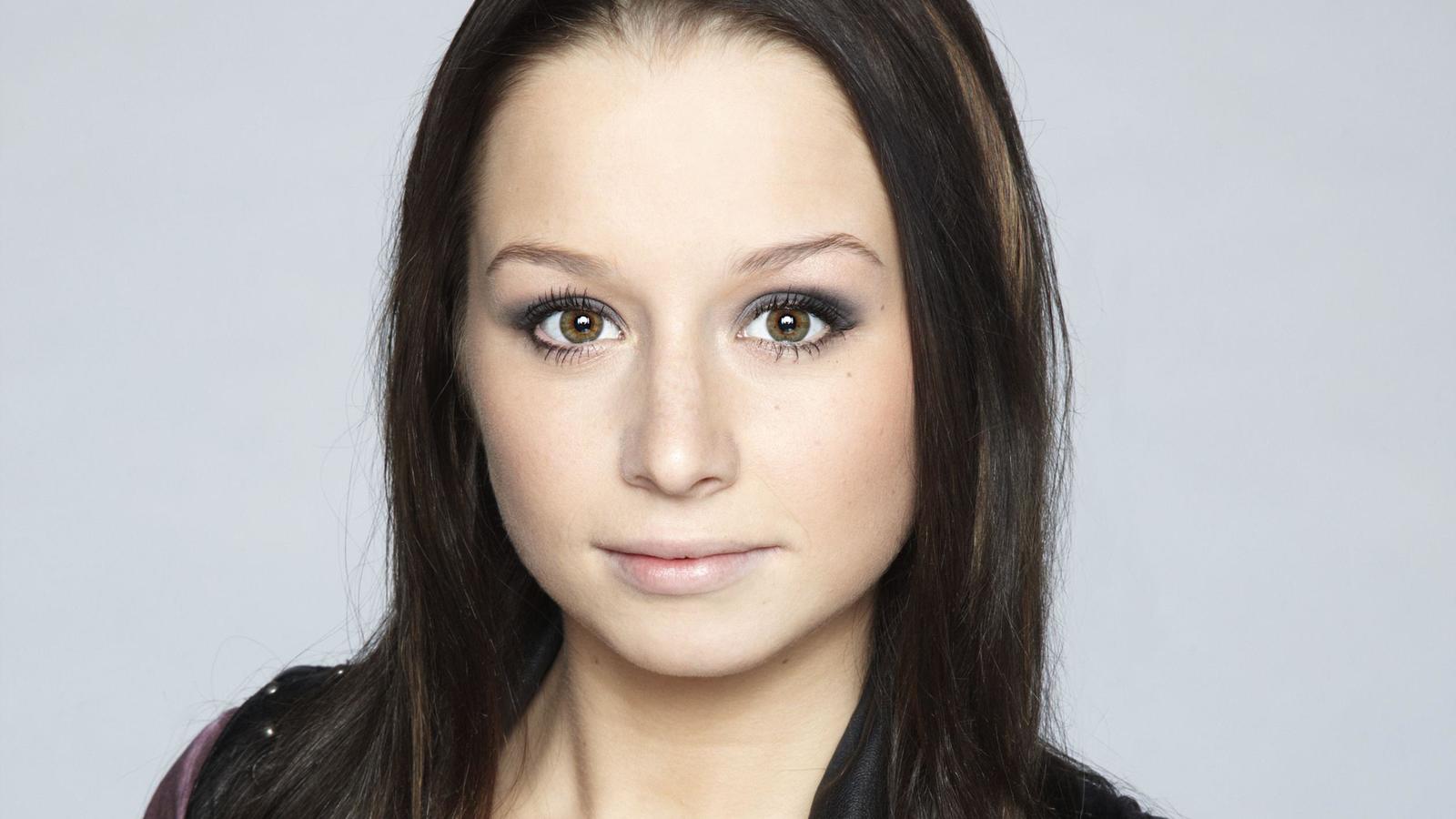 Senta-Sofia Delliponti spielt Tanja Seefeld. ACHTUNG: SPERRFRIST für Online-Nutzung bis einschl. DI., 01.05.2012!!!!