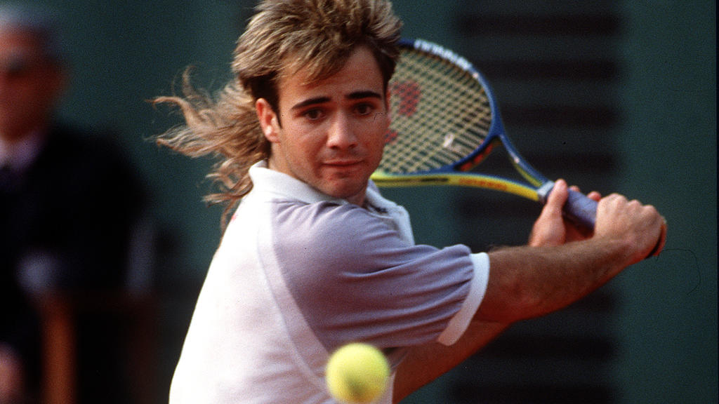 Agassi Jung Tennisspielen