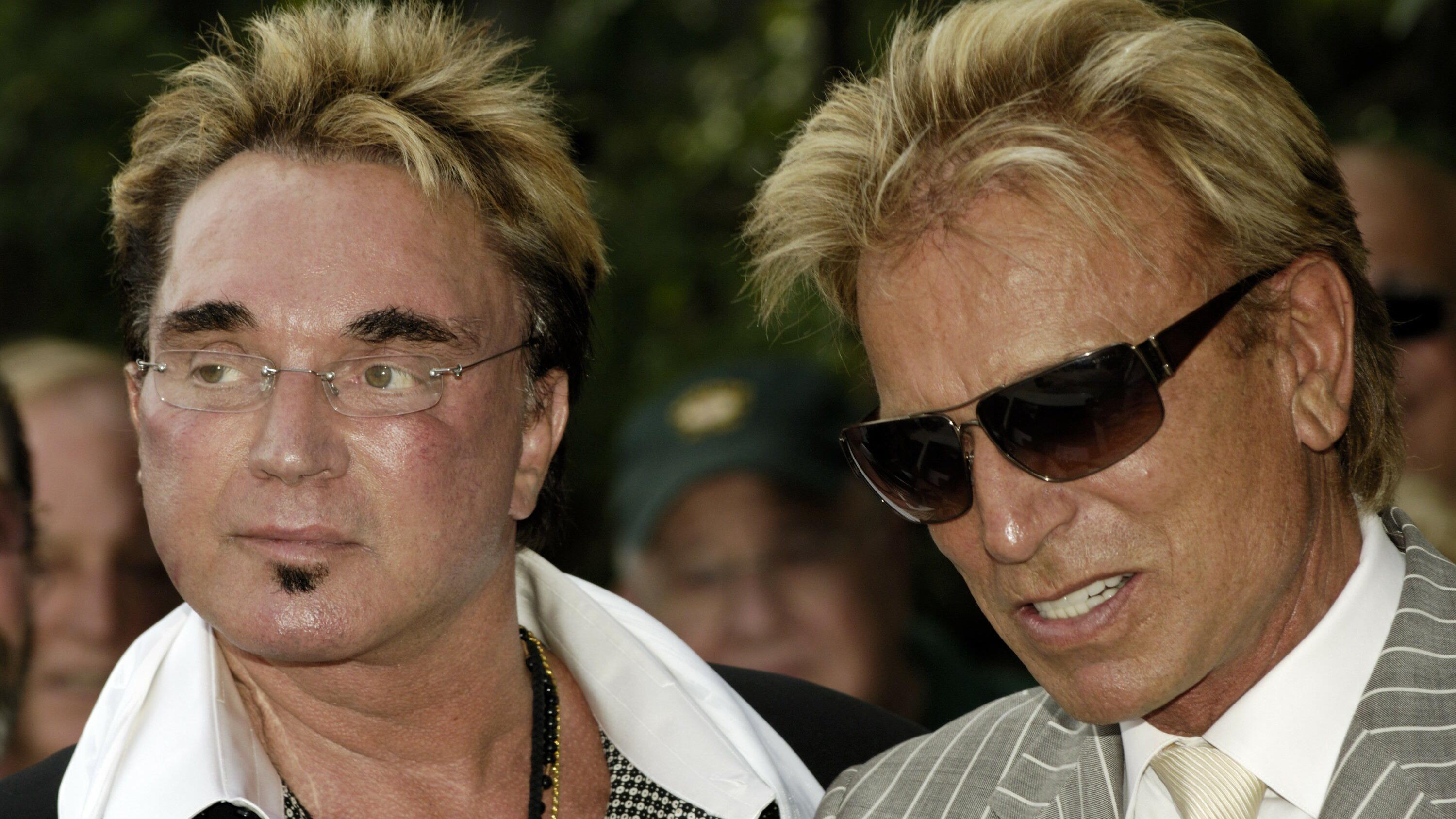 Magicians Siegfried and Roy received a Star on the Las Vegas Walk of Stars. The star is located in front of the Mirage Resort where the duo performed since 1993. Roy walked from the car to the ceremony location. Hundreds of fans gathered to watch the