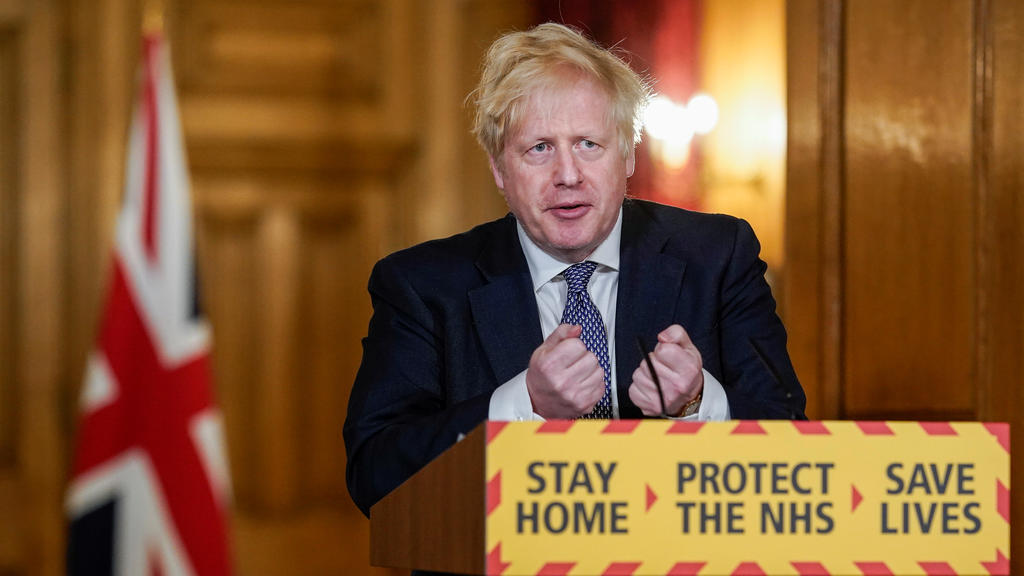 Britain's Prime Minister Boris Johnson speaks during a daily news conference to update on the coronavirus disease (COVID-19), at 10 Downing Street in London, Britain April 30, 2020. Andrew Parsons/No 10 Downing Street/Handout via REUTERS THIS IMAGE
