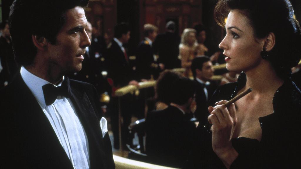 James Bond und Xenia Onatopp stellen sich vor