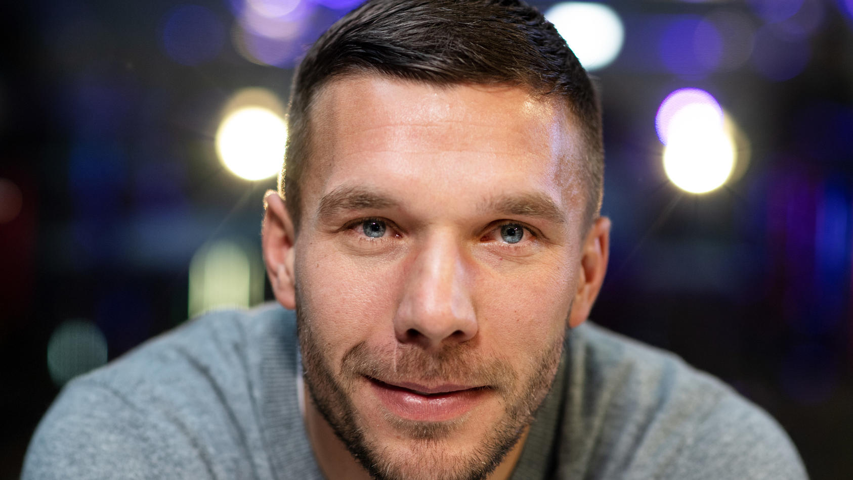 Alle Supertalent-Fans dürfen sich in den Liveshows auf Lukas Podolski freuen.