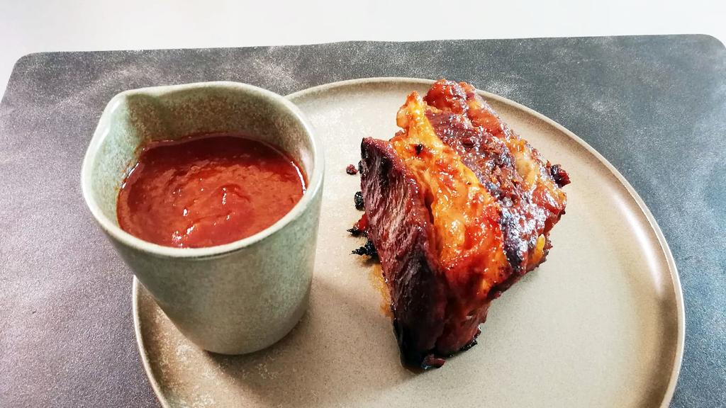 Rinderrippchen mit Barbecue-Sauce
