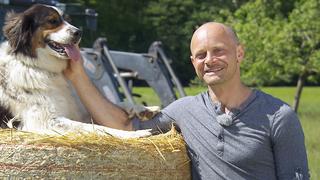 Schweine- und Sargelbauer Thomas U. (37) aus Bayern+++ Die Verwendung des sendungsbezogenen Materials ist nur mit dem Hinweis und Verlinkung auf TVNOW gestattet. +++