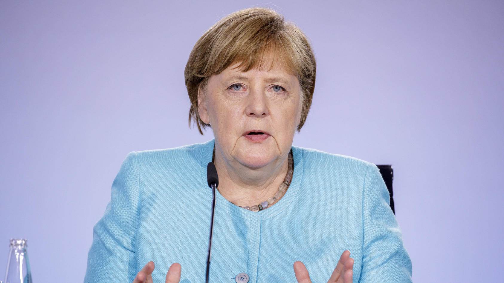 Angela Merkel Laut Forbes Liste Erneut Machtigste Frau Der Welt
