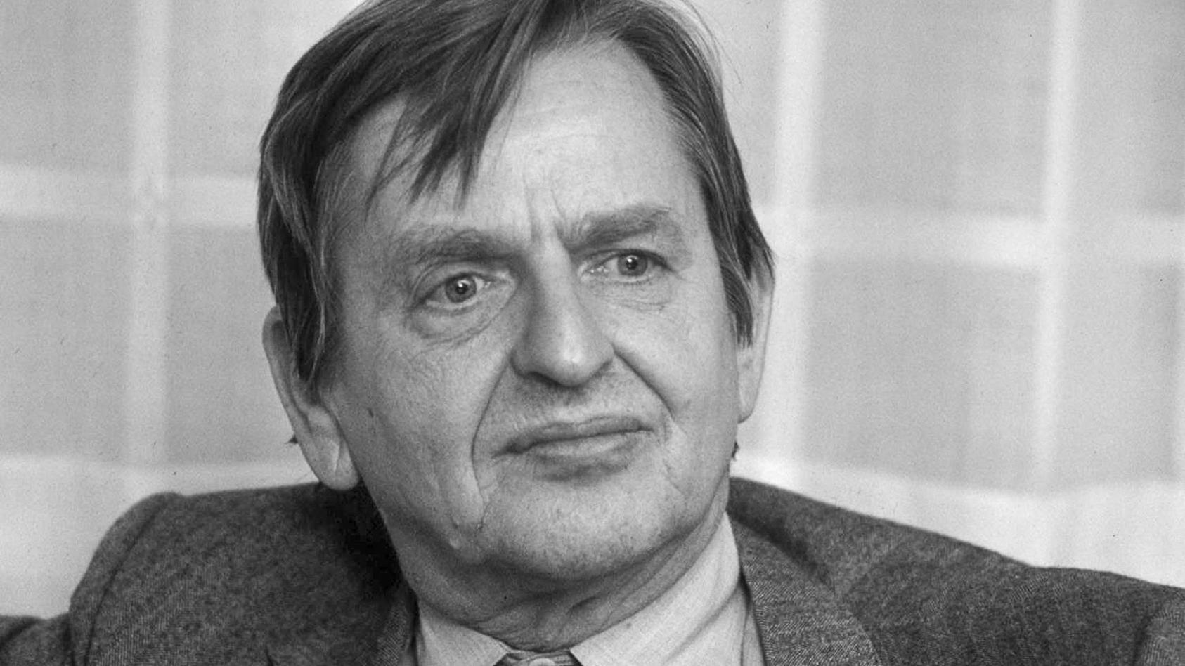 ARCHIV - 01.01.1984, Schweden, Stockholm: Olof Palme, aufgenommen 1984. Mehr als 34 Jahre nach dem bis heute unaufgeklärten Mord am schwedischen Ministerpräsidenten Olof Palme wollen die Ermittler am 10.Juni ihren Entschluss zu einer möglichen Anklag