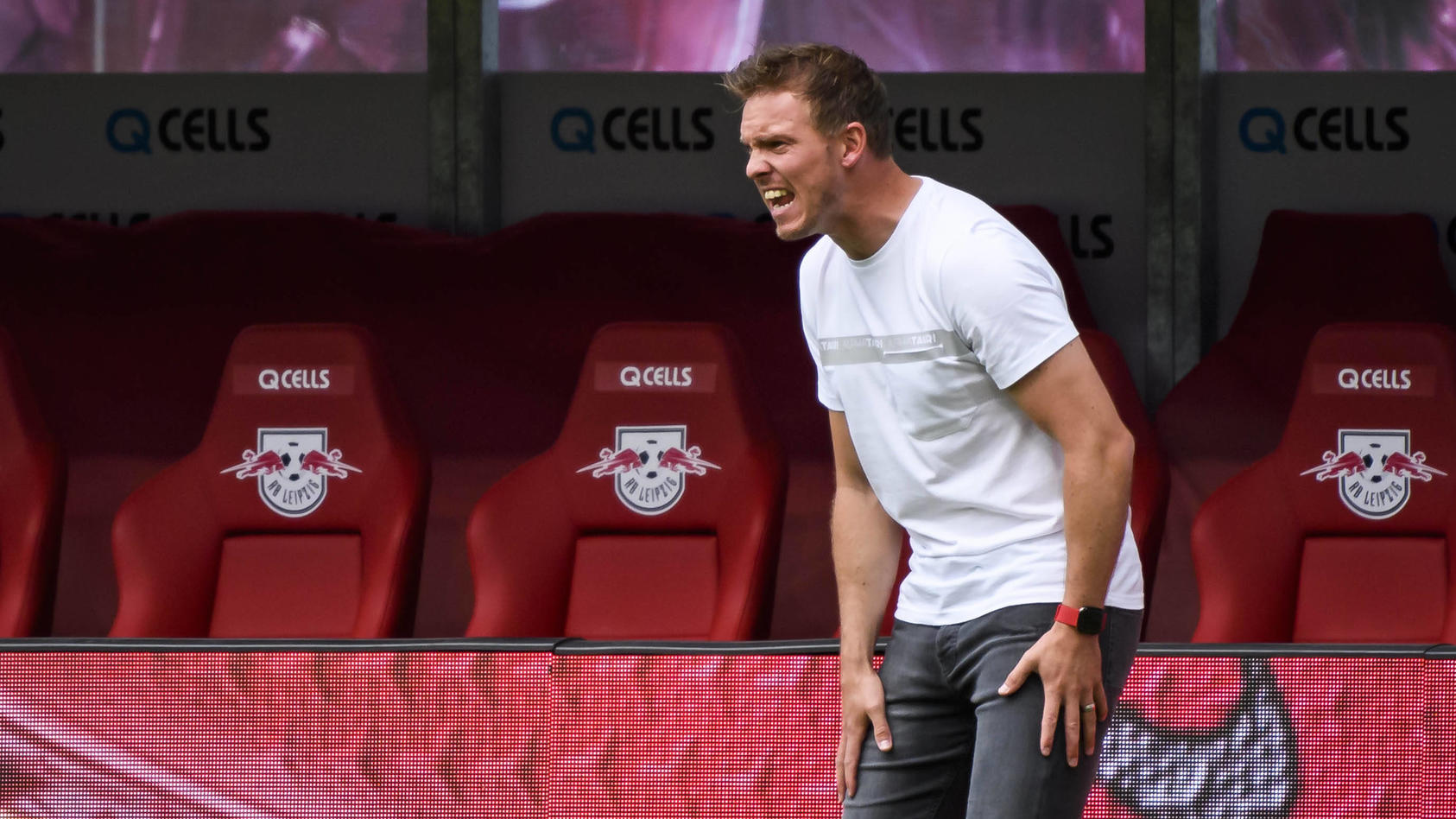 RB-Trainer Julian Nagelsmann schreit seine Mannschaft an