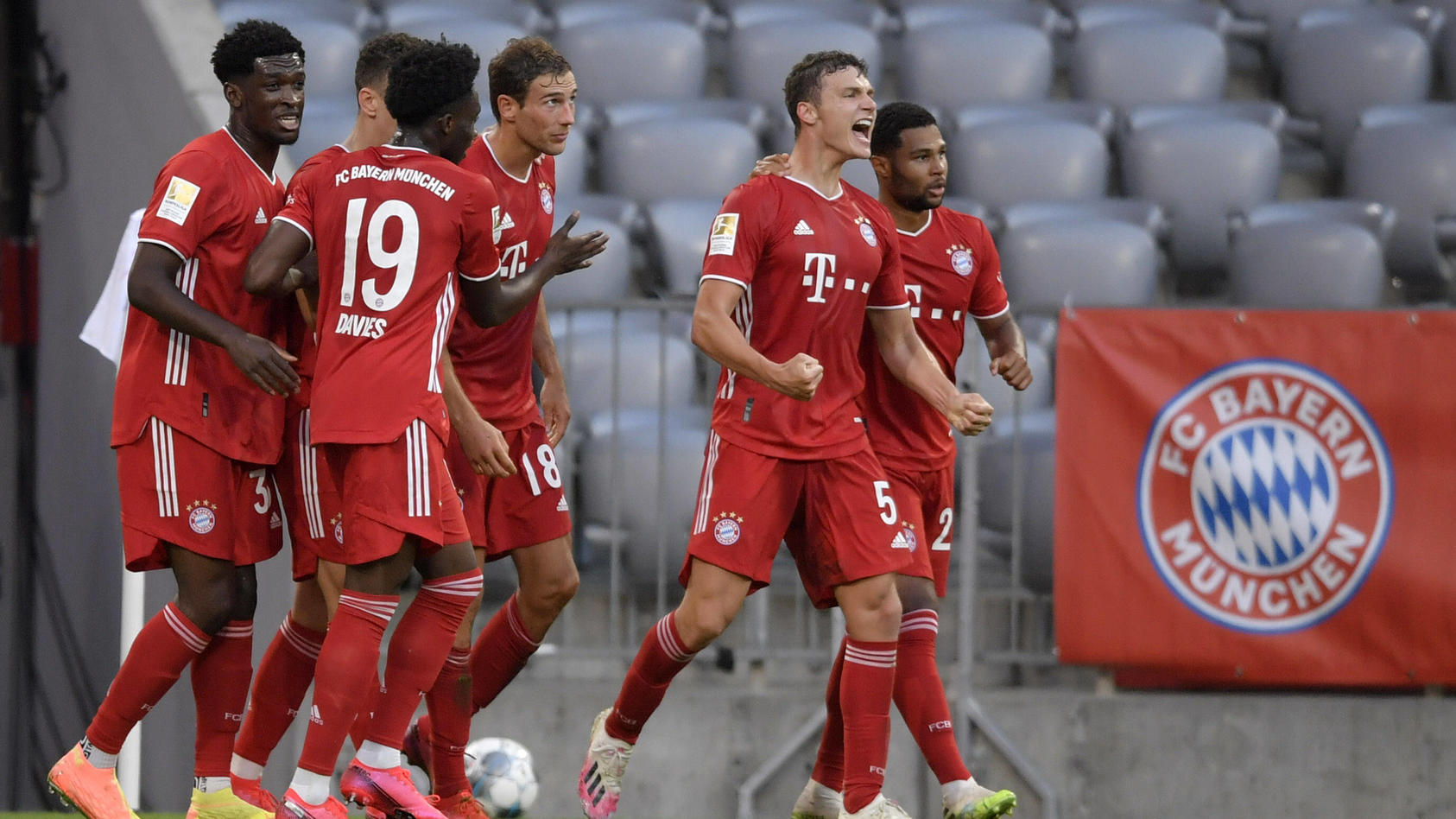 Bundesliga Beginn 2020 2021 Startet Der Fc Bayern Munchen Erst Im Oktober In Die Neue Saison