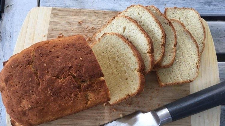 Glutenfreies Sandwich-Brot nach dem Rezept von Elke Schulenburg
