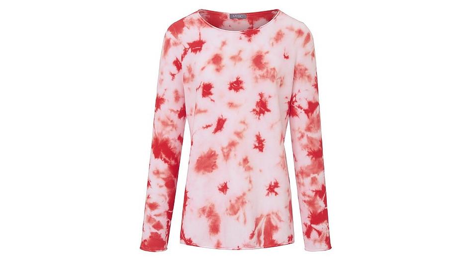 Roter Rundhals-Pullover mit Batikmuster.
