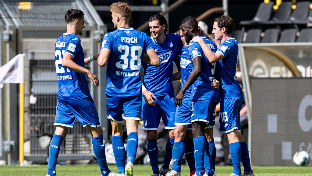 1. Fussball-Bundesliga Borussia Dortmund - TSG Hoffenheim, 27.06.2020 Jubel bei TSG Hoffenheim zum 0:4 durch Andrej Kramaric TSG 1899 Hoffenheim, 27 1. Fussball-Bundesliga Borussia Dortmund - TSG Hoffenheim am 27.06.2020 im Signal-Iduna-Park in Dort