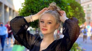 Jasmin wird mit 17 Jahren zum ersten Mal Mama.