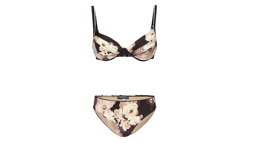 Bikini für große Brüste.