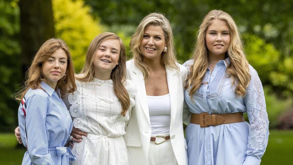 Máxima mit ihren Töchtern Alexia, Ariane und Amalia.