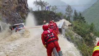 Spektakuläre Rettungsaktion nach einem Taifun in China.