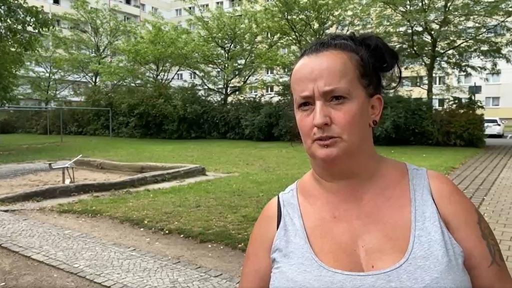 Augenzeugin Christin R. versucht, den Sechsjährigen wiederzubeleben, doch die Unfallfahrer hielten sie davon ab, erzählte sie.