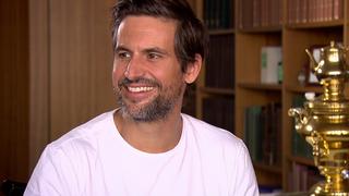 Tom Beck spielt in der neuen Staffel von "Schwester, Schwester - Hier liegen Sie richtig" mit.