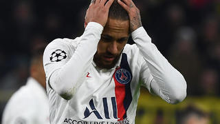  18.02.2020, xjhx, Fussball UEFA Champions League, Borussia Dortmund - Paris St.Germain PSG emspor, v.l. Neymar PSG Paris St.Germain enttaeuscht, enttaeuscht schauend, dissapointed DFL/DFB REGULATIONS PROHIBIT ANY USE OF PHOTOGRAPHS as IMAGE SEQUENCES and/or QUASI-VIDEO Dortmund *** 18 02 2020, xjhx, Football UEFA Champions League, Borussia Dortmund Paris St Germain PSG emspor, v l Neymar PSG Paris St Germain disappointed, looking disappointed, dissapointed DFL DFB REGULATIONS PROHIBIT ANY USE OF PHOTOGRAPHS as IMAGE SEQUENCES and or QUASI VIDEO Dortmund