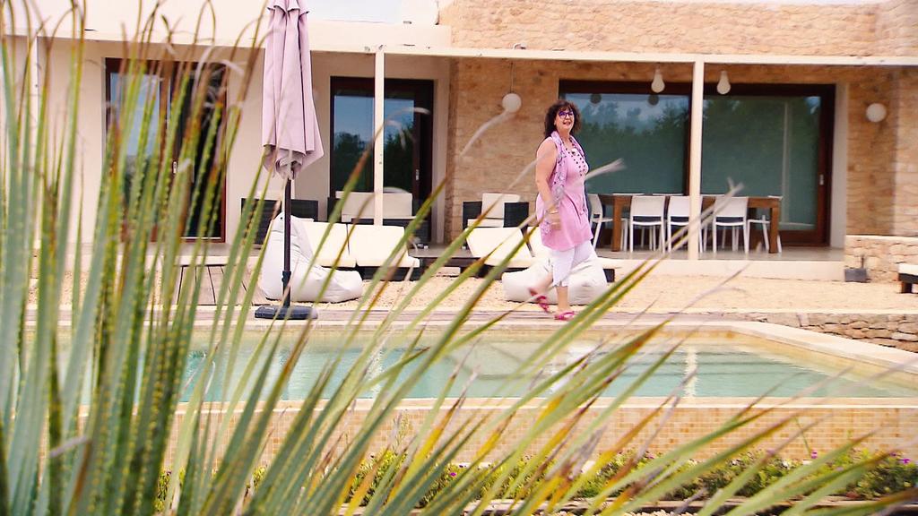 Christiane Daniel in Luxus-Villa auf Formentera