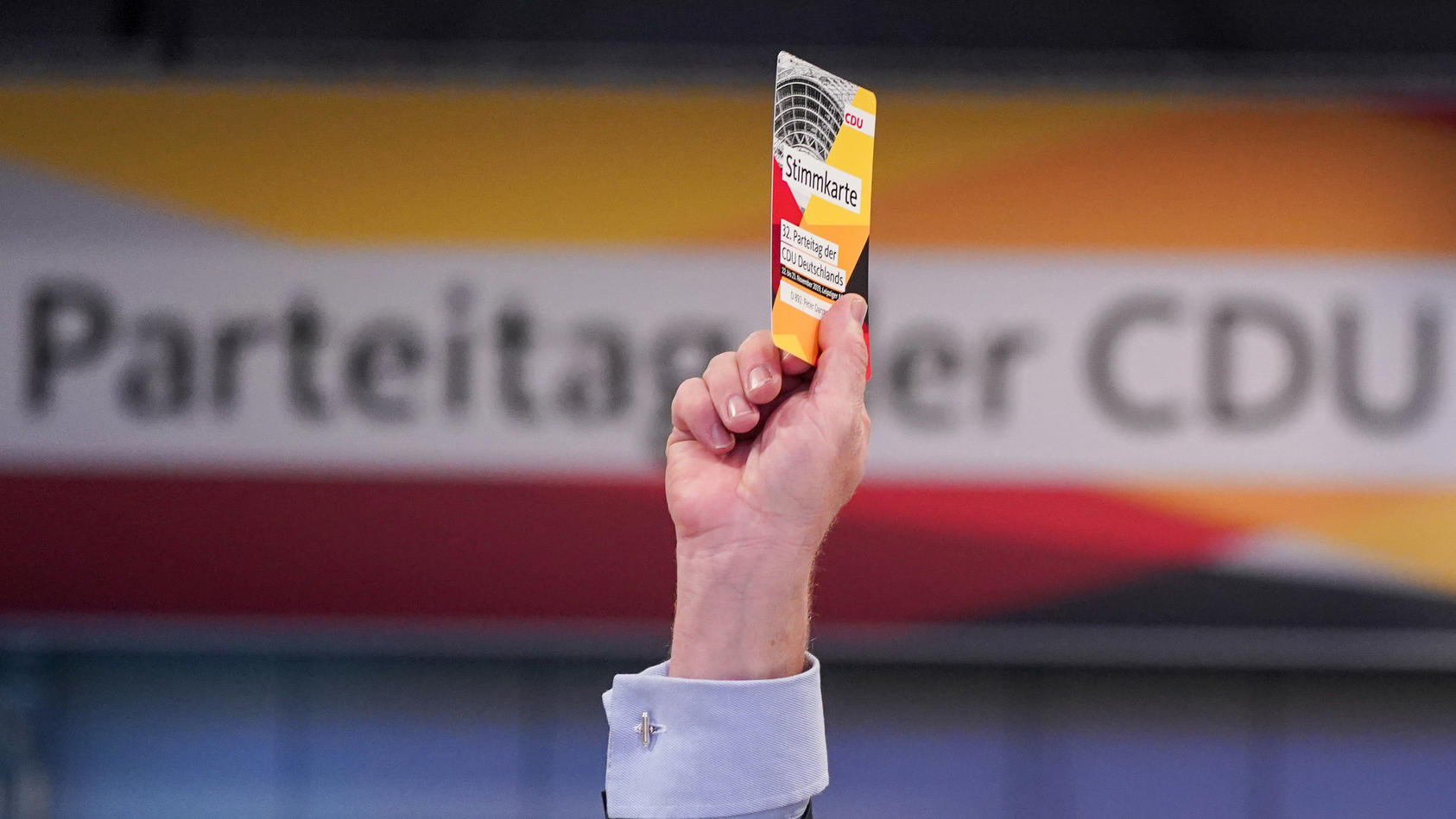CDU-Spitze hält an Präsenzparteitag fest.