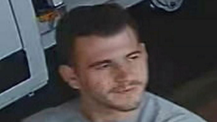 Verdächtiger wird von Polizei gesucht