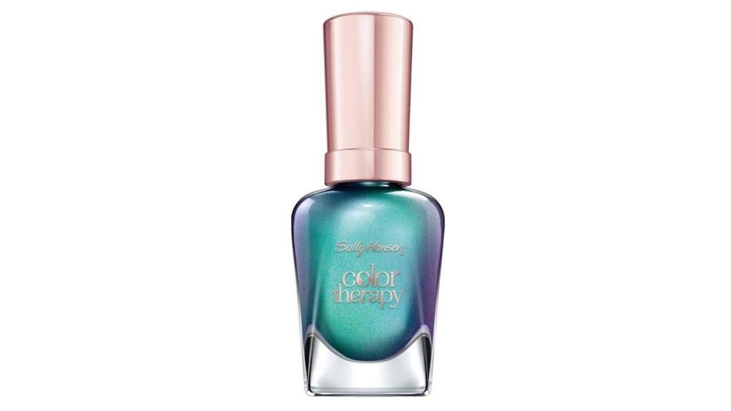 Nagellack von Sally Hansen.