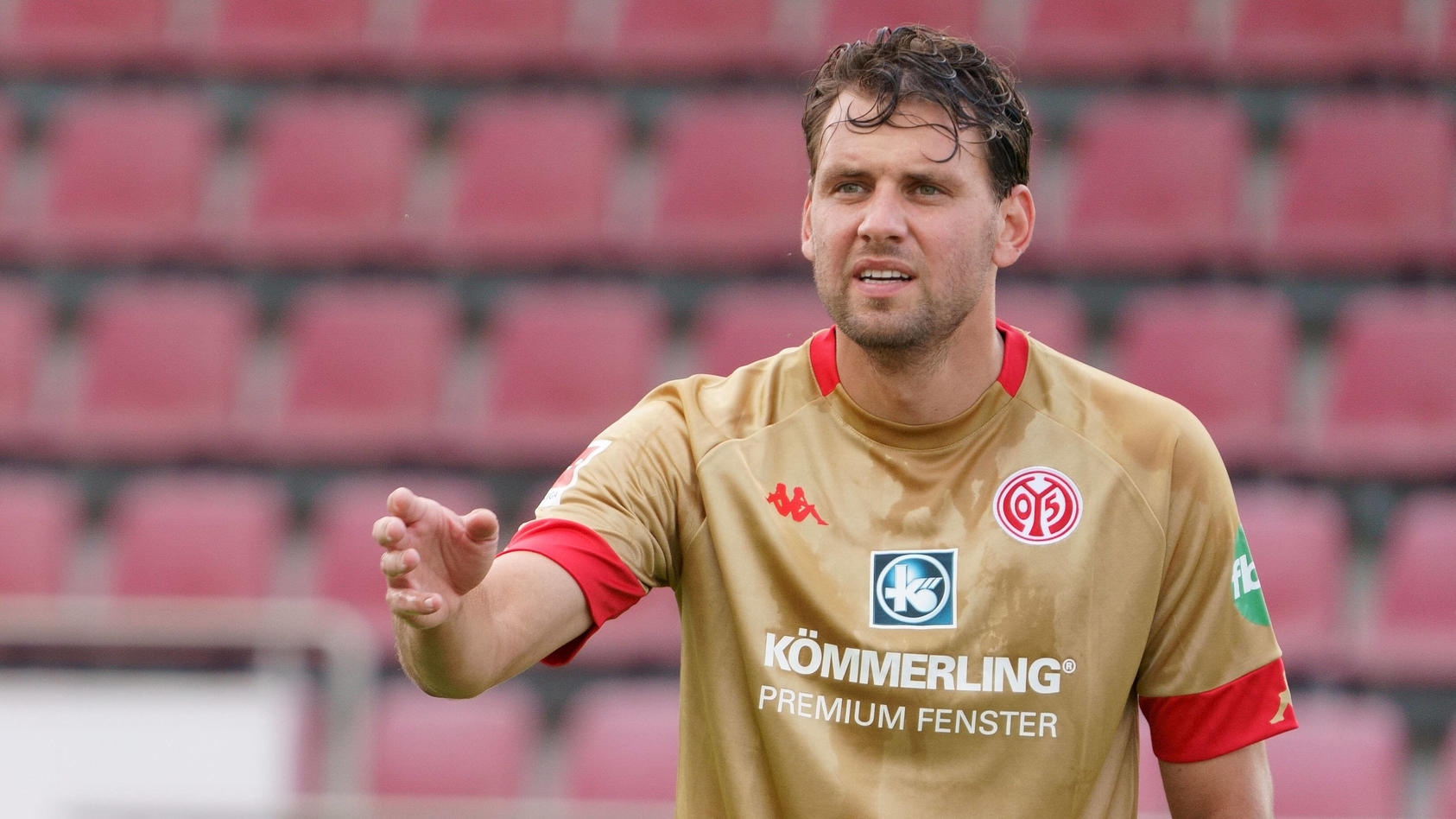 Adam Szalai wurde vom FSV Mainz 05 suspendiert