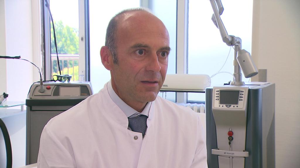 Prof. Stephan Weidinger, stellvertretender Klinikdirektor der Universitäts-Hautklinik Kiel.
