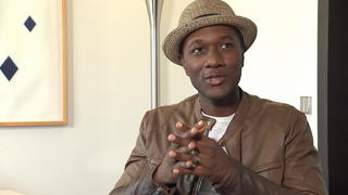 Sänger Aloe Blacc spricht im RTL-Interview über Rassismus