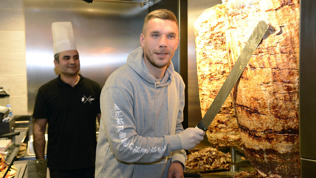 Lukas Podolski betreibt Dönerläden