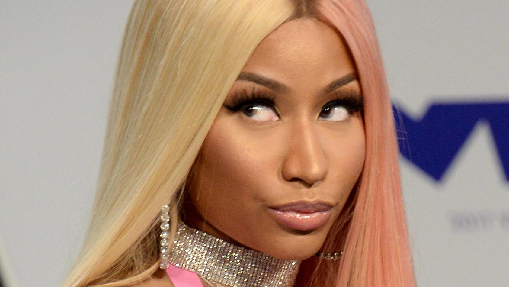 Nicki Minaj Im Mama Gluck Die Rapperin Teilt Das Erste Bild Ihres Babys