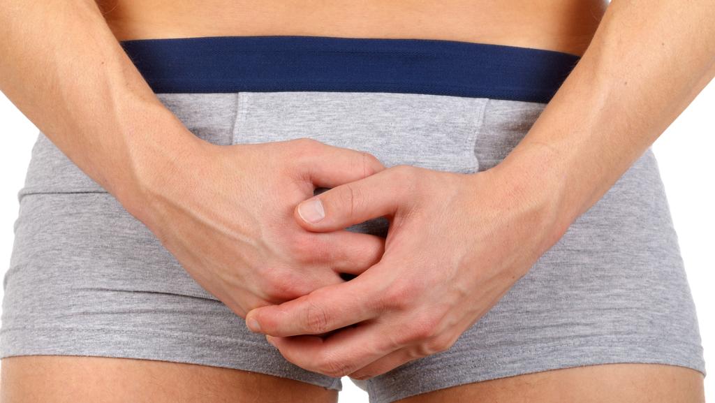 Robert hat Angst, dass sein Penis in beenge Umstände gerät. Dr. Sommer weiß Rat